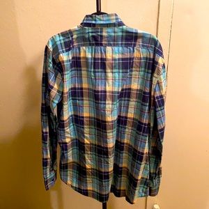 Men’s casual shirt